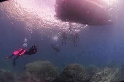 Explorations plongée sous marine