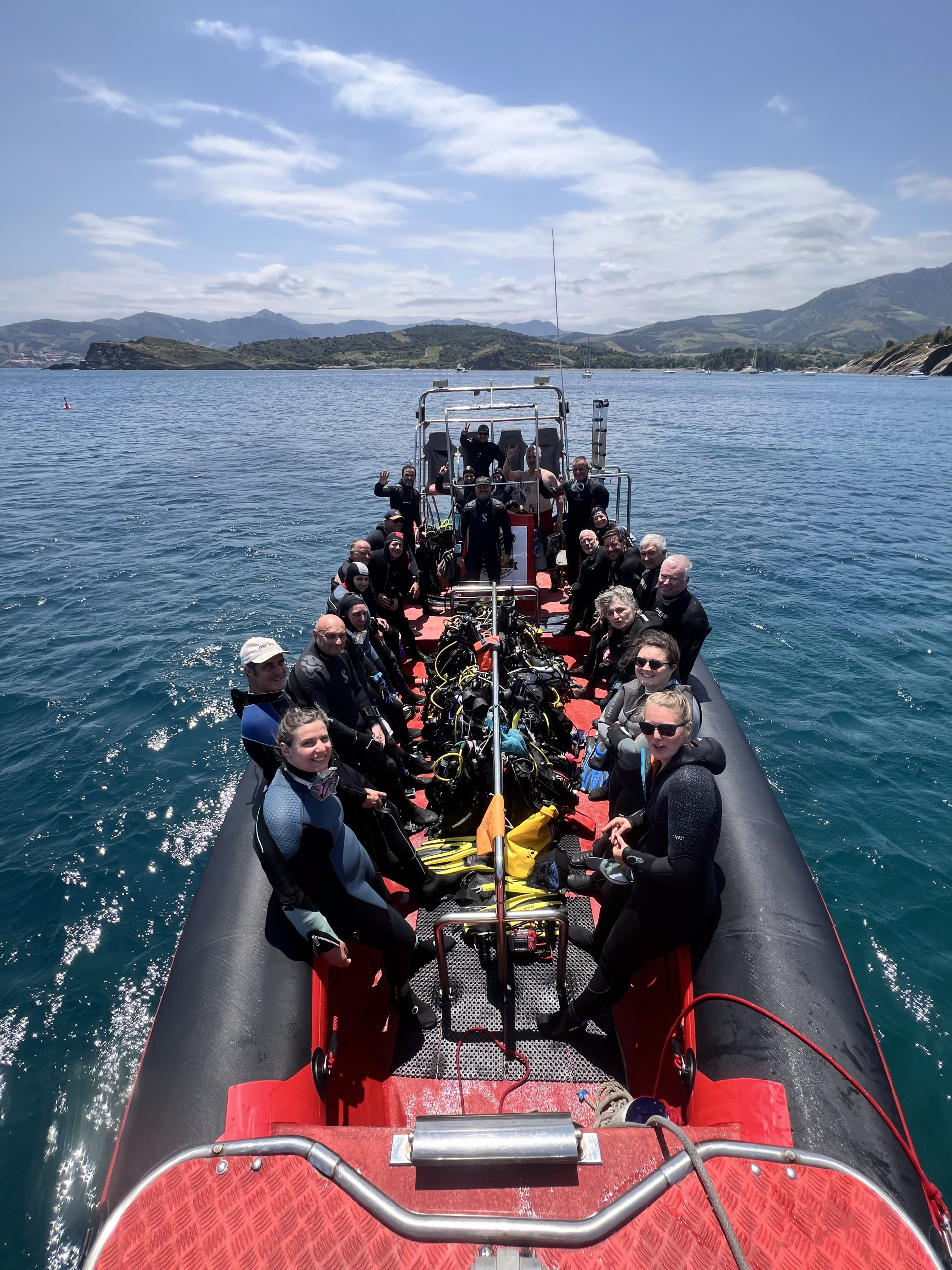 groupe de plongeurs CAP Port Vendres - groupes de plongeurs