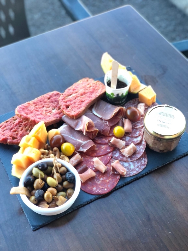 tapas-2 Plateau de charcuterie
